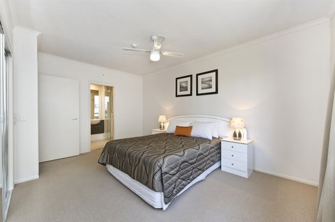 On The Bay Apartments - Accommodation Melbourne 5