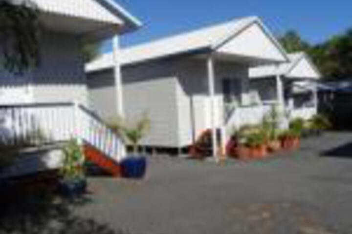 Upper Warrego QLD Accommodation Melbourne