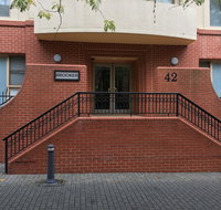 City Escape 3BD in Adelaides East End 5 - Accommodation Melbourne