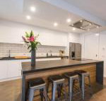The Bright House - Accommodation Melbourne