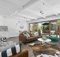 Beach Break on Hardy - Accommodation Melbourne