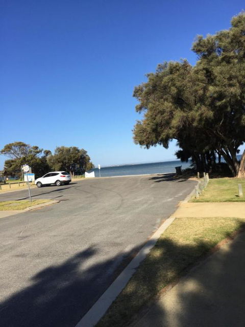 Falcon Bay 4x4 Townhouse - Accommodation Melbourne 5