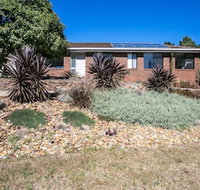 Fairhills - beautifully styled - Accommodation Melbourne