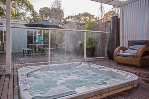 Iona Beach House Cowes - Accommodation Melbourne 0