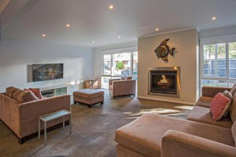 Iona Beach House Cowes - Accommodation Melbourne 3