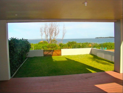 Waterfront Dream Vincentia - Accommodation Melbourne 6