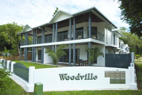 Woodville Beach Townhouse 5 - Accommodation Melbourne 0