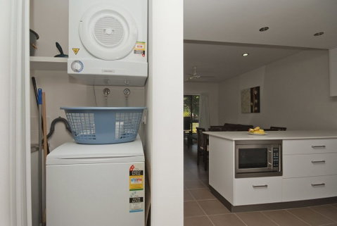 Woodville Beach Townhouse 5 - Accommodation Melbourne 6