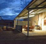 Dug Out B  B Apartments - Accommodation Melbourne