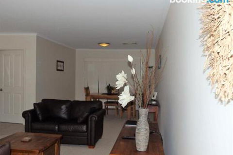 Fairways Bed & Breakfast At Jerilderie - Accommodation Melbourne 4