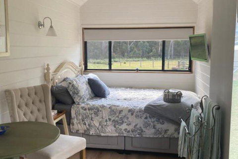Ionaforest Yurt & Shepherds Hut - Accommodation Melbourne 2