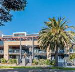 Cscape 3brm Apartment with a View - Accommodation Melbourne
