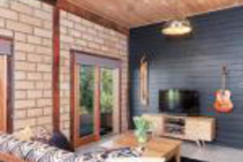 Falls River Luxury Accommodation - Accommodation Melbourne 0