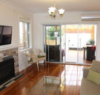 Island Living - Accommodation Melbourne