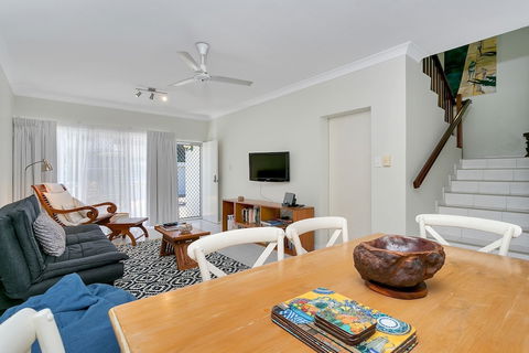 Trinity Retreat At Costa Royale - Accommodation Melbourne 3