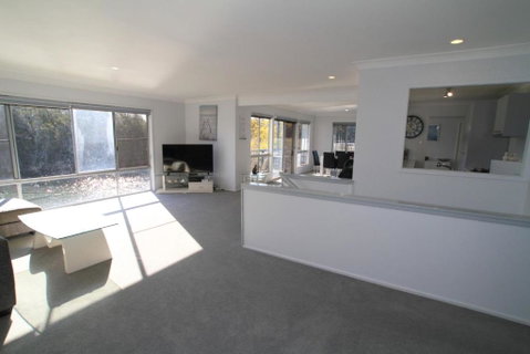 Lagoon Riverside Retreat - Accommodation Melbourne 5