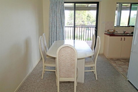 House That Has The Lot - Accommodation Melbourne 4