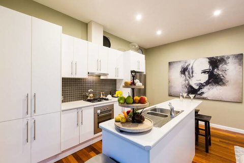 ELISE, 2BDR Windsor House - Accommodation Melbourne 2