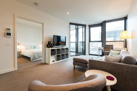 MILA, 1BDR Cremorne Apartment - Accommodation Melbourne 5