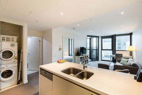 MILA, 1BDR Cremorne Apartment - Accommodation Melbourne 3