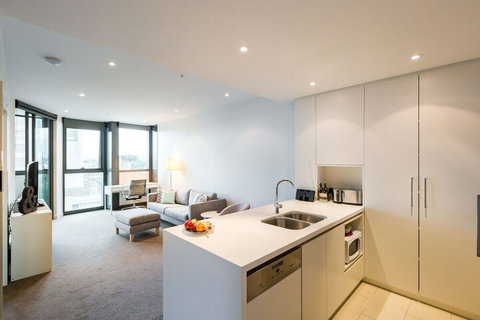 MILA, 1BDR Cremorne Apartment - Accommodation Melbourne 4