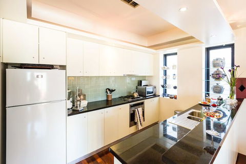 BELLE, 2BDR Melbourne Apartment - Accommodation Melbourne 6