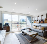 YUKI 1BDR Melbourne Apartment - Accommodation Melbourne