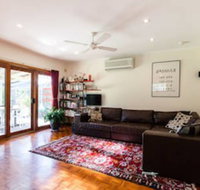 KELLY 3BDR Northcote House - Accommodation Melbourne