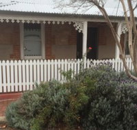 Barton Cottage - Accommodation Melbourne