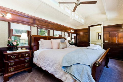 Oak Tree Cottage - Mundaring - Accommodation Melbourne 2