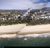 Boardwalk Burleigh Beach - Accommodation Melbourne