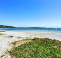 Waterfront at Sunset Boulevard Soldiers Point - Accommodation Melbourne