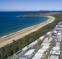 Beachfront Hallidays Point - Accommodation Melbourne