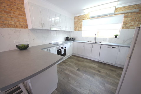Ocean Shores Unit  No 4 - Accommodation Melbourne 2