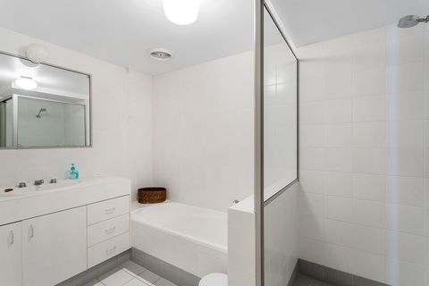 The Shores 2 / 109 Soldiers Point Road - Accommodation Melbourne 4