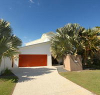 3 Bauhinia Crescent Marcoola PET FRIENDLY LINEN SUPPLIED 500 BOND - Accommodation Melbourne