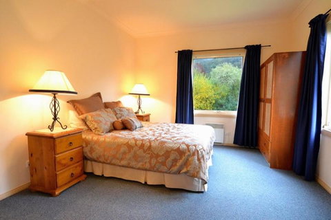 Camellia Lodge - Accommodation Melbourne 1