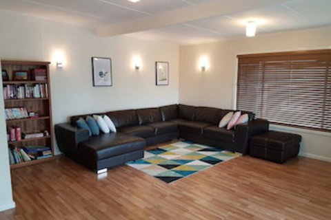 53 Honeysuckle In Silverleaves - Accommodation Melbourne 0