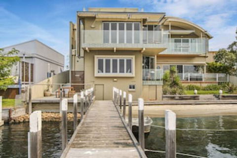 A Window On The Bay - Accommodation Melbourne 0