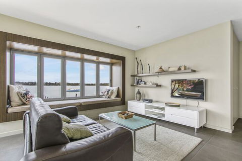 A Window On The Bay - Accommodation Melbourne 4