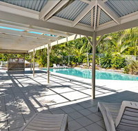 Deep Blue 8 - Accommodation Melbourne