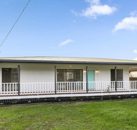Settle in on 260 Settlement in Cowes - Accommodation Melbourne