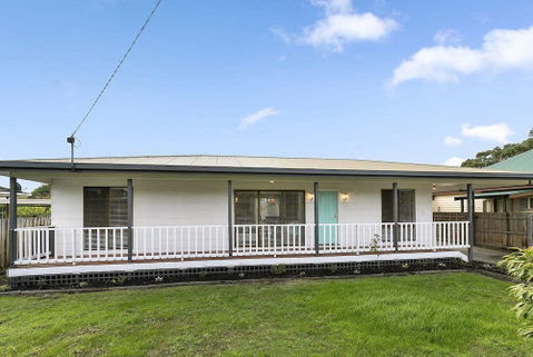 Settle In On 260 Settlement In Cowes - Accommodation Melbourne 0