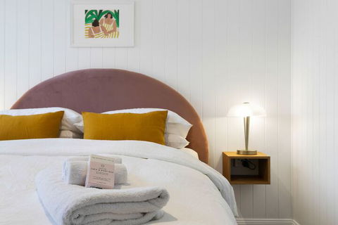 A PERFECT STAY Sunset Beach Riverside - Accommodation Melbourne 2