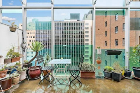 Zelda 1 Bedroom Central CBD Apartment - Accommodation Melbourne 0