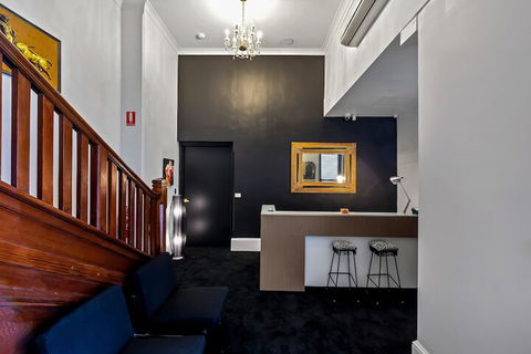 BANK192 - Accommodation Melbourne 7