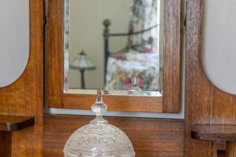 Sargeants & Armoury Cottages 1823 - Accommodation Melbourne 3