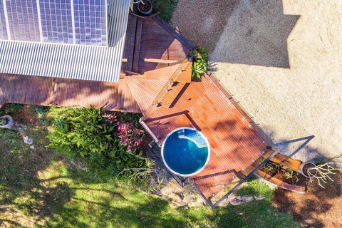 A PERFECT STAY - Ourmuli Cabin - Accommodation Melbourne 0
