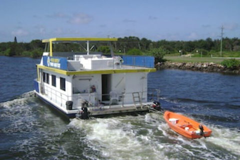 Boyds Bay Houseboat Holidays - Accommodation Melbourne 0