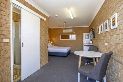 Coast Inn Motel - Accommodation Melbourne 5